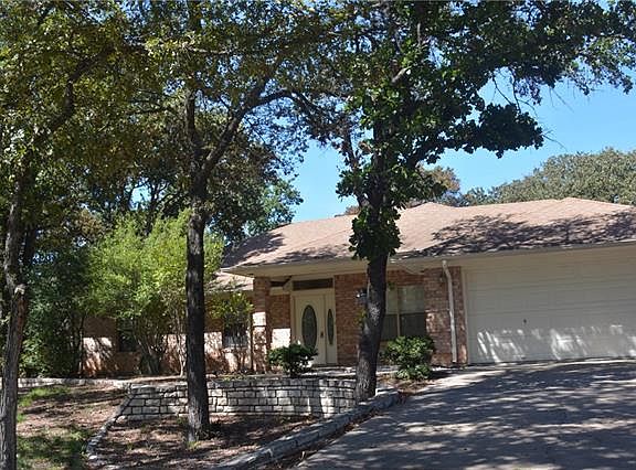3rd image of 5008 Tahoka Dr