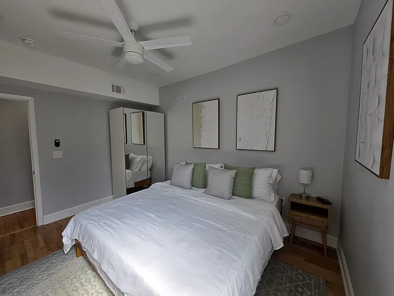 709 Pine St #202 — Photo 8