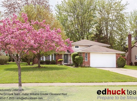 2nd image of 29637 Josephine Dr