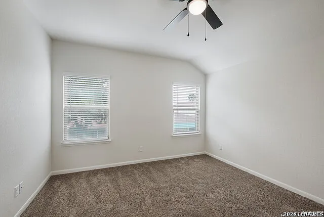 2507 Lynwood Bnd #101 — Photo 11