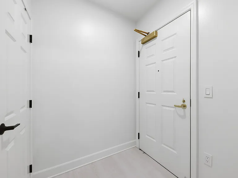 201 Sansome St #401 — Photo 21