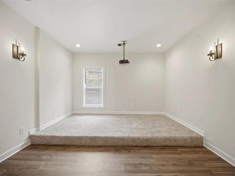 5869 Chickasaw Ln — Photo 34