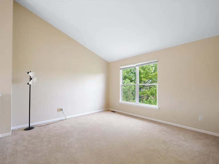 31216 Kingswood Blvd — Photo 29