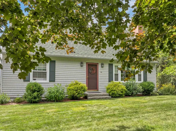 44 Ox Bow Lane, Gilford, NH 03249