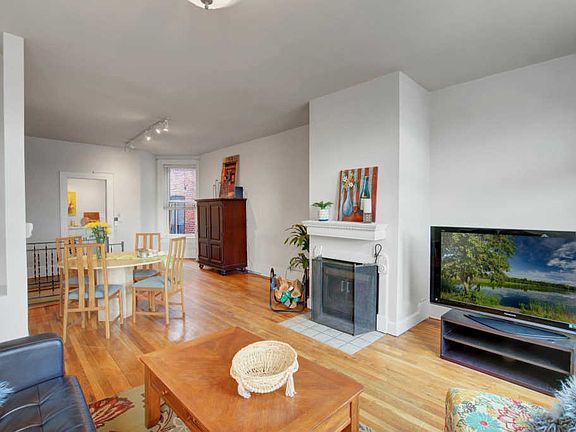 4th image of 343 Ramsey St #343B
