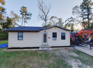 2356 Michell St, Orange, TX 77632