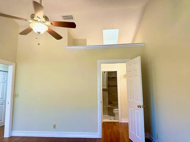 3021 Florida Blvd — Photo 28