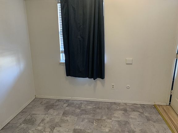 2nd image of 310 3rd Ave NE #9
