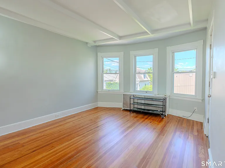 53-55 Davis Ave #B — Photo 11