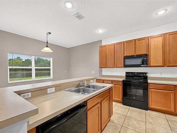3rd image of 2838 SWEETSPIRE CIR