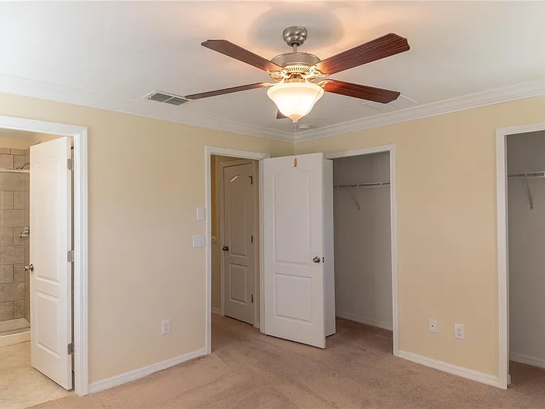 31235 Claridge Pl — Photo 17