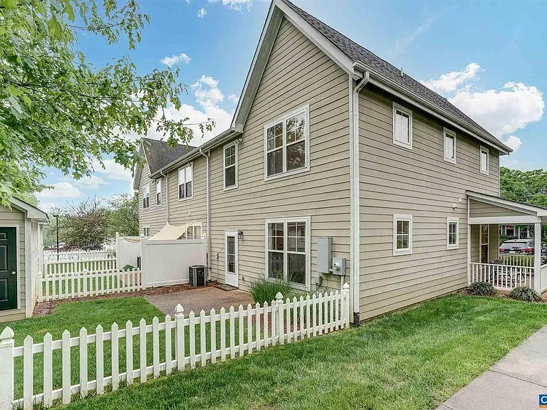 230 Remington Pl — Photo 18