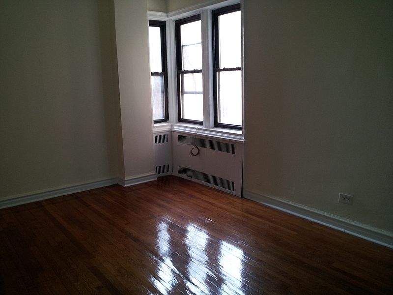 1st image of 3715 Kings Hwy APT 4B