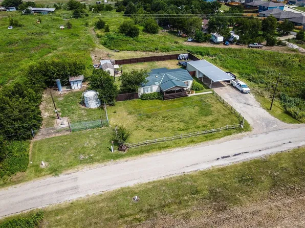 18617 County Road 620, Venus, TX 76084