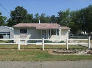 5550 Orchid Dr NE, Thornville, OH 43076