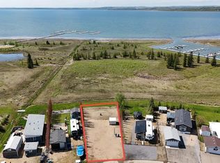 10046 Township Road 422 #205, Ponoka County, AB T0C 2J0