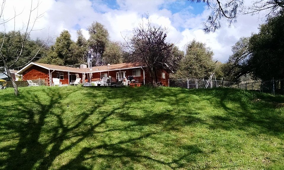 1st image of 40888 Hodges Hill Dr