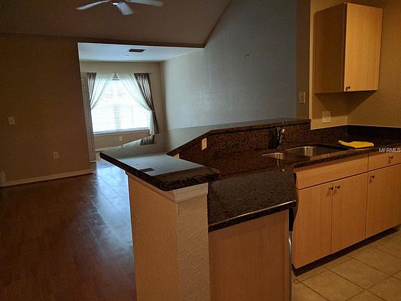 2nd image of 3539 Hampshire Ct APT 202