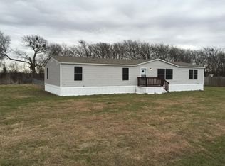 215 Corral Rd, Waxahachie, TX 75165