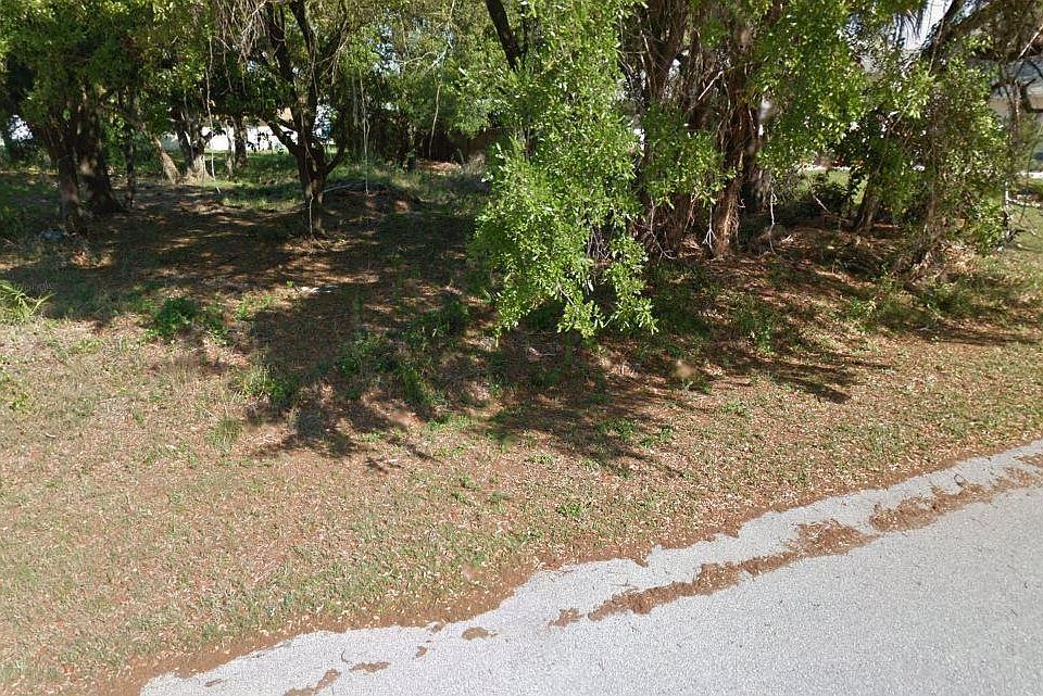 1st image of 490 Plant Ave NE