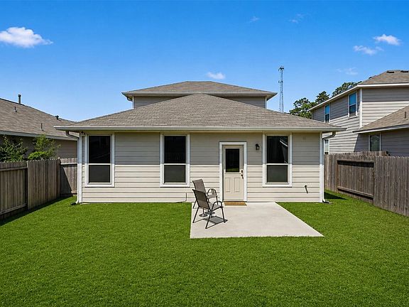 4th image of 25529 Northpark Palm Dr
