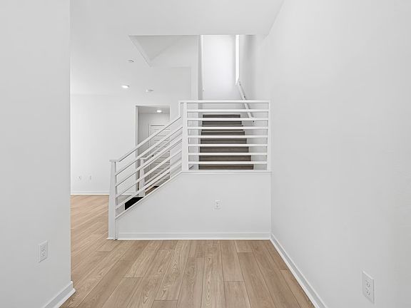 3rd image of 27328 Bear Paw Ln
