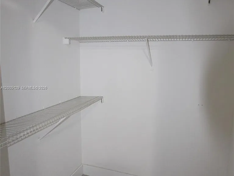 2890 N Oakland Forest Dr #204 — Photo 20