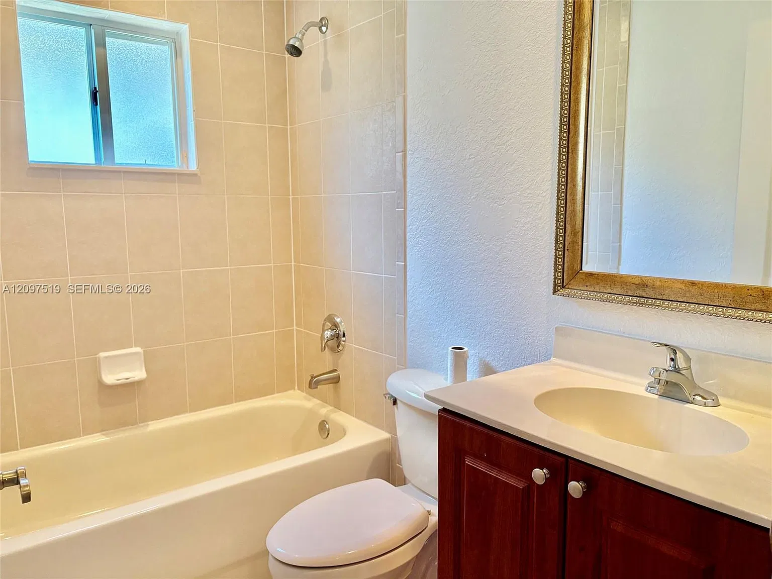 Florinda Estates — Photo 2