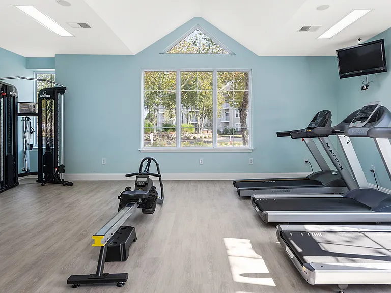 Marley Manor Luxury Apartment Homes — Photo 44