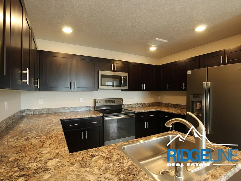 Westbrook Apartments — Photo 6