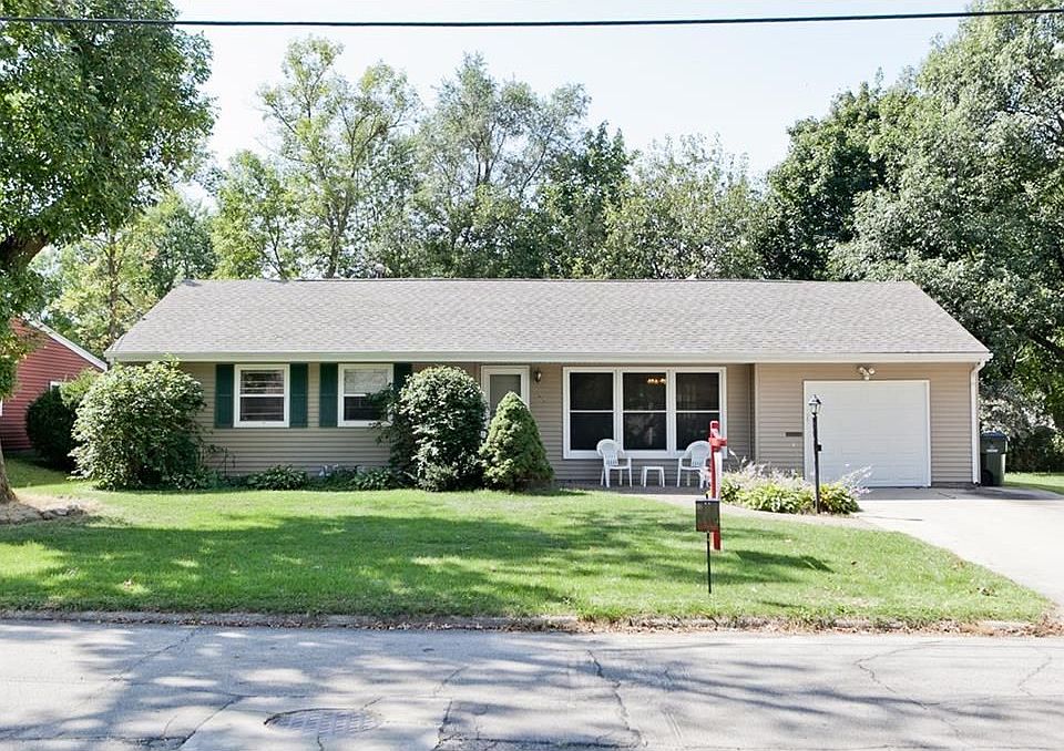 1st image of 617 Grant Wood Dr SE