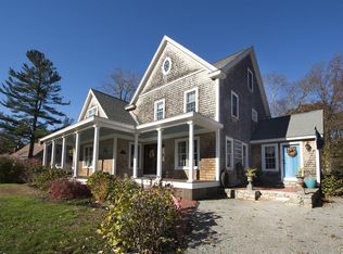 29 Pine St, Hingham, MA 02043
