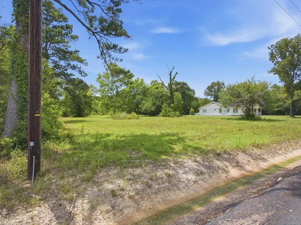 N Park Ln, Lake Charles, LA 70611
