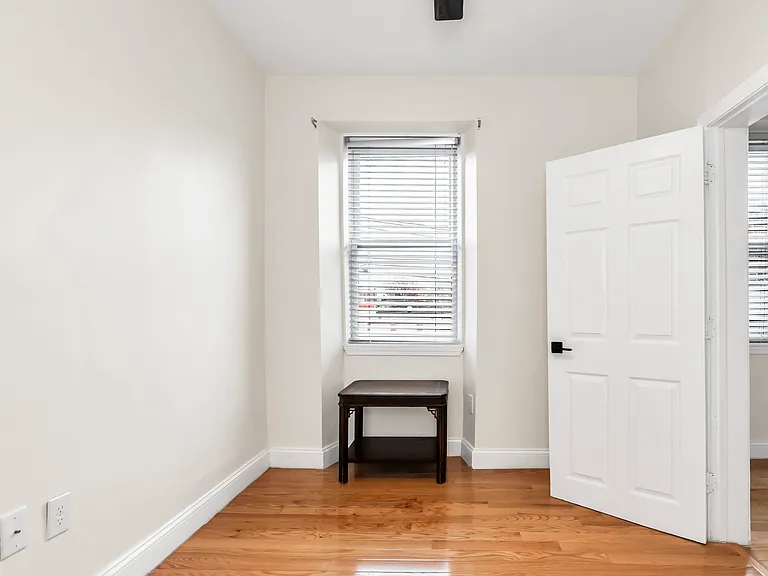193 Appleton St #4 — Photo 12