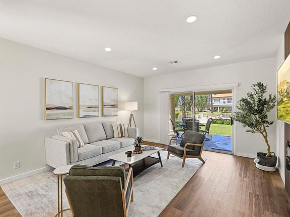 4th image of 786 Montana Vista Dr
