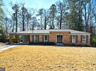 45 Willow Springs Ln, Roswell, GA 30075