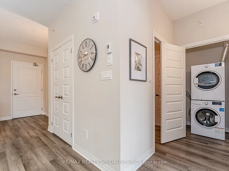 610 Farmstead Dr #315 — Photo 21