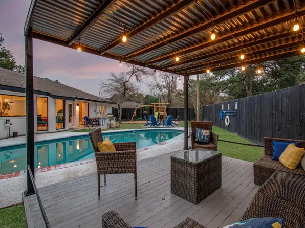 9219 Kempwood Dr, Houston, TX 77080