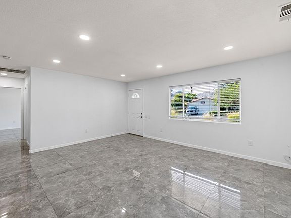 5th image of 77030 Florida Ave