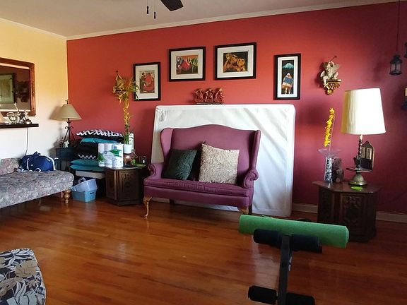 3rd image of 7418 Caldwell Ave Floor 3