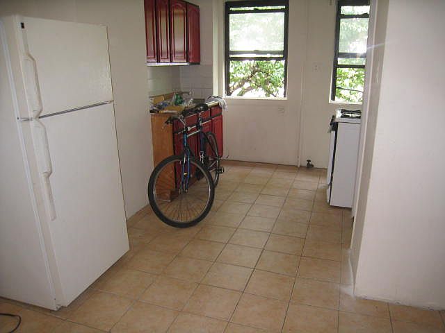 1st image of 2550 23rd St APT 3L