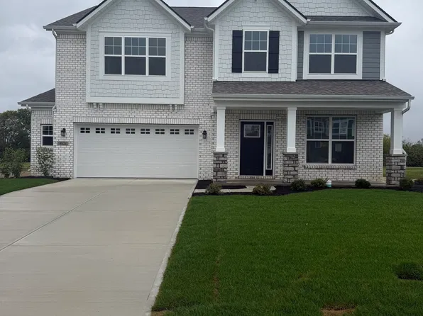 9824 Glad Grist Dr, McCordsville, IN 46055