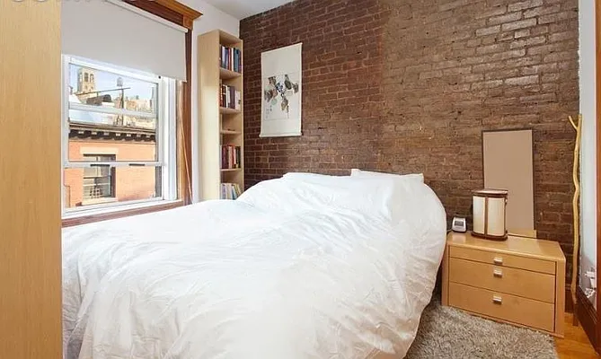 Rented by LJ Sloane Management | media 12