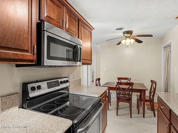 5th image of 310 Taylor Ave #8C2