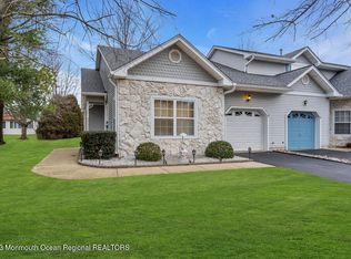 9 Riva Blvd #405, Brick, NJ 08723