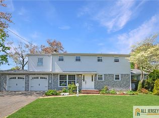 1 Thomas Rd, East Brunswick, NJ 08816