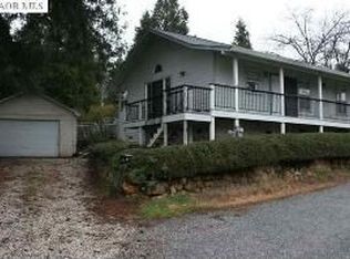 119 Pine Ln, Grass Valley, CA 95945