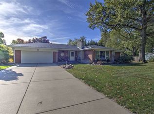 51 Ronald Dr, Decatur, IL 62526