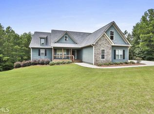 18 Backwater Cove Ct, Newnan, GA
