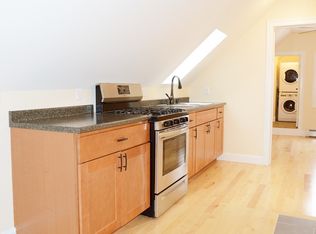 66 Murray St APT 3, Burlington, VT 05401